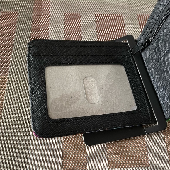 Brand new Rick and Morty wallet - Picture 2 of 4